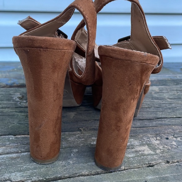 Candies platform chunky heels Sz 9.5 brown suede like Y2K open toe 5.5 in heels - Picture 3 of 15